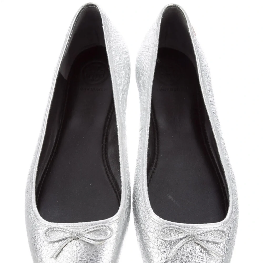 Tory Burch Women’s Laila Leather Silver Ballet Flats Size 8